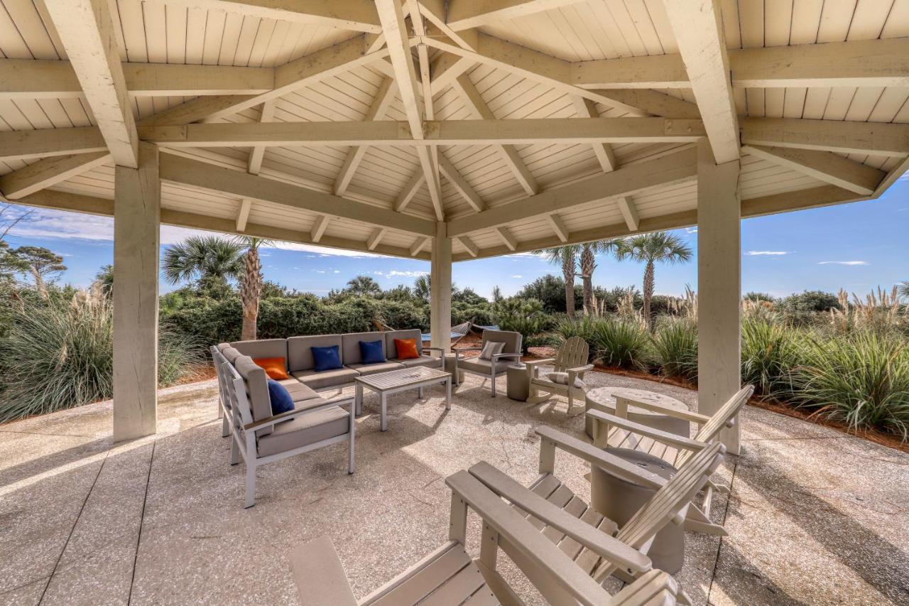 Pink Pineapple Hilton Head Island Exterior foto